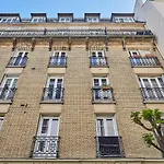 Apartment Parc Des Expositions By Studio Prestige